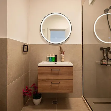 Luxury 140 In Odyssey Pool & Spa-parking Apartment